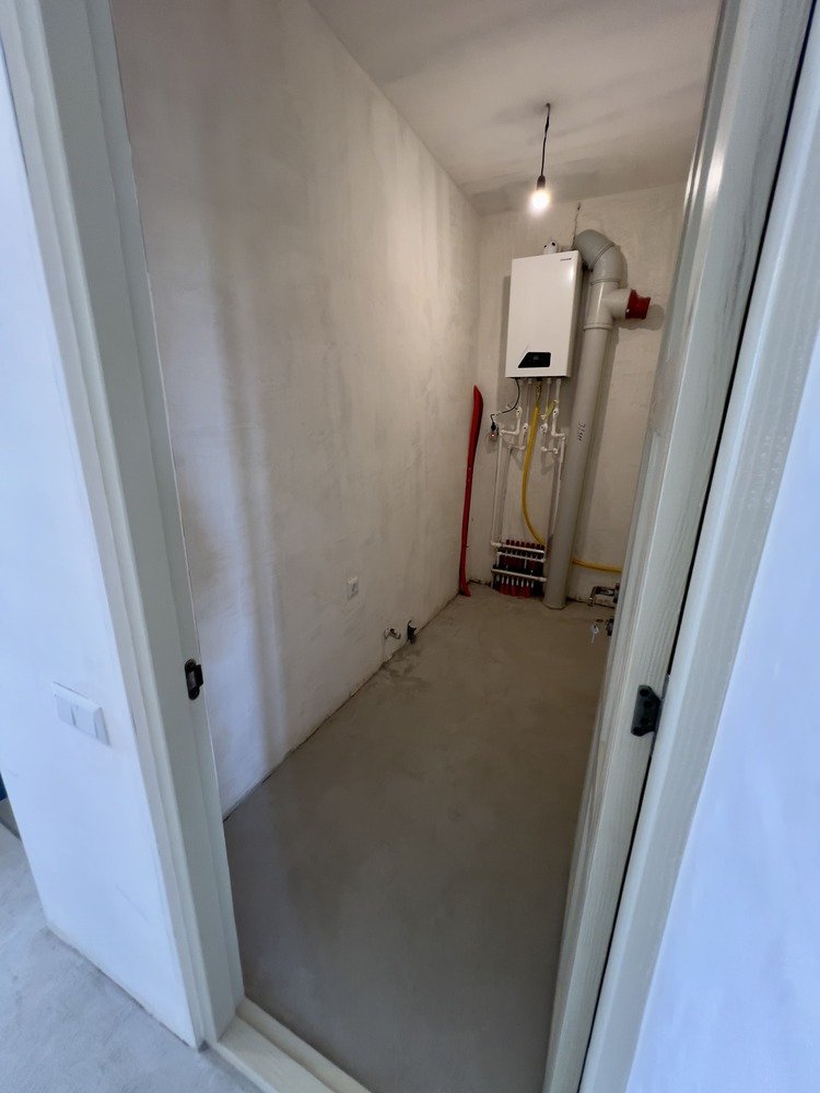 Floor 2